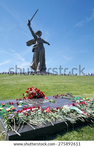 VOLGOGRAD, RUSSIA - MAY 9, 2013: Russians pay tribute to the fallen on Russian National Day in Volgograd (Mamajev HIll).