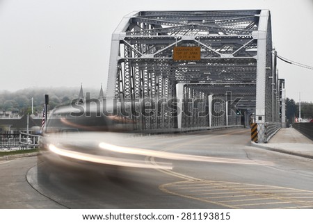 Steel Bridge - Traffic flying over the bridge - Door County