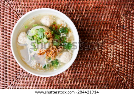 Thai Noodle Soup with Meat and Fish Balls