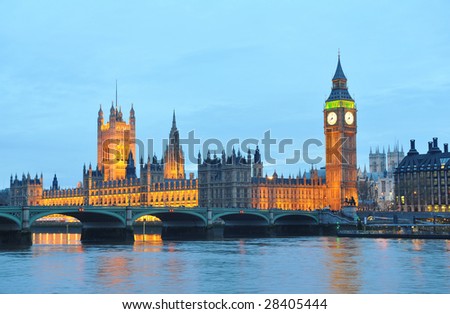 House of Parliament with Big Ben and Westminsiter bridge in London