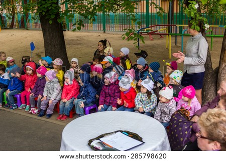 MOSCOW - MAY 15, 2015: children sporting event in nursery school