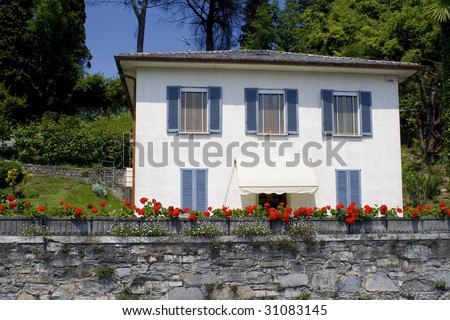 italian countryside house