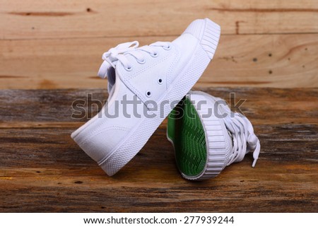 white canvas shoes student,thailand