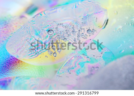 I photographed ice with a polarizing plate.A solid and fusion of gas.The world of colorful ice.