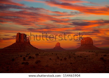 Monument Valley sunset West and East Mittens and Merrick Butte Utah