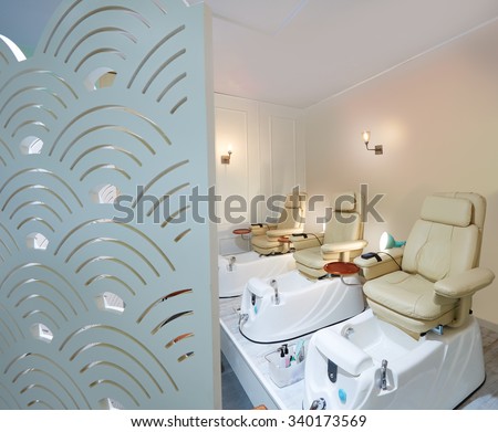 Nails salon pedicure sofa chair in art deco style screen