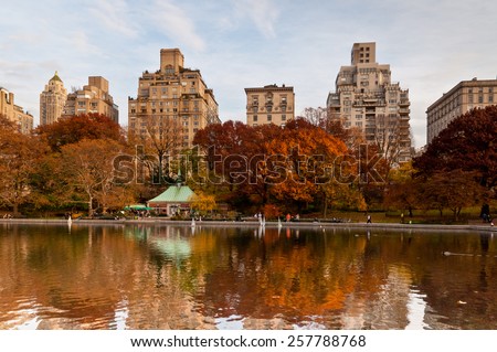 NEW YORK CITY, USA - NOVEMBER 14: A people sailing a model boats at the Conservatory Water in New York\'s Central Park at November 14, 2011.