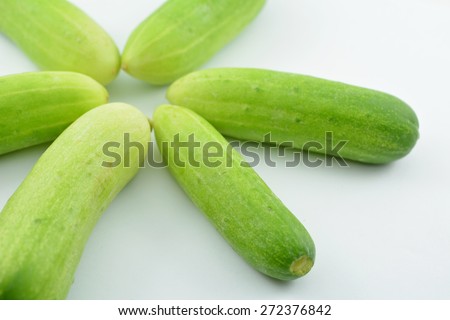Cucumbers are an excellent source of vitamin K and molybdenum. They are also a very good source of the pantothenic acid. They also contain the important nail health-promoting mineral silica.