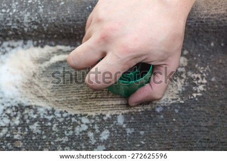 Carpet cleaning foam and brush