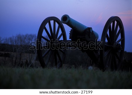 Civil War cannoon on the Massassas (Bull Run) battlefield, near Manassas, Virginia