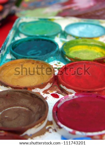 watercolor paint tray