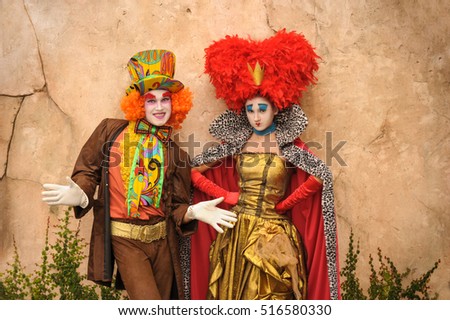 The Queen and the Hatter makeup and body painting