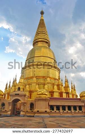 Big gold sacred place in north of Thailand