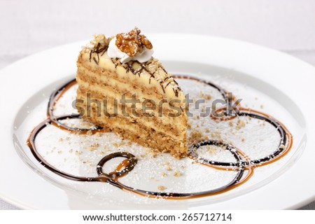 cake with nuts