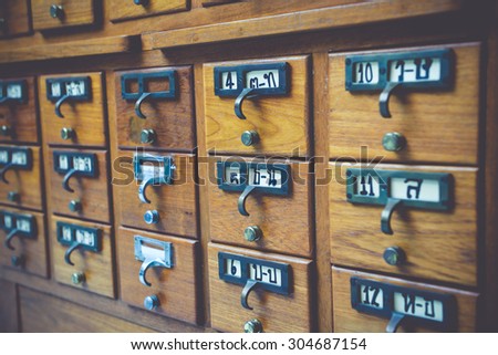 New Library Card Catalog for Search Books