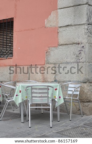 Outdoor Restaurant Seating in Barcelona Spain
