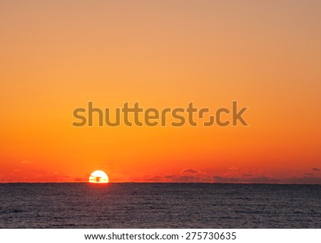 Sunrise over the Atlantic Ocean in Wrightsville Beach, NC/ Bending Light as the Sun Rises