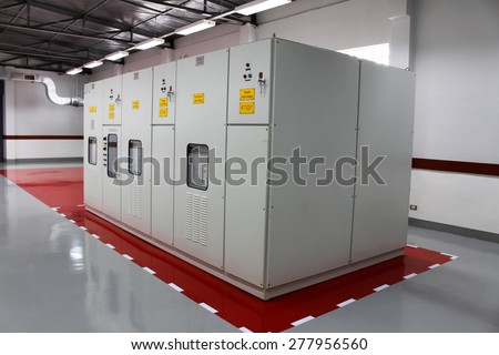 Capacitor bank cabinet