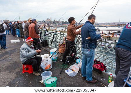 8,500+ Fishing In The Rain Stock Photos, Pictures & Royalty-Free