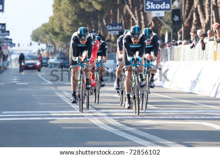 MARINA DI CARRARA, CARRARA - MARCH 09: Team Sky Procycling during the 1st Time Trial stage of 2011 Tirreno-Adriatico on March 09, 2011 in Marina di Carrara, Carrara, Italy