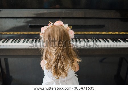 Piano school for little girl