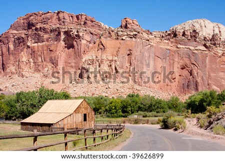 Old barn in Fruita at the Capitol Reef National Park in south-central Utah.