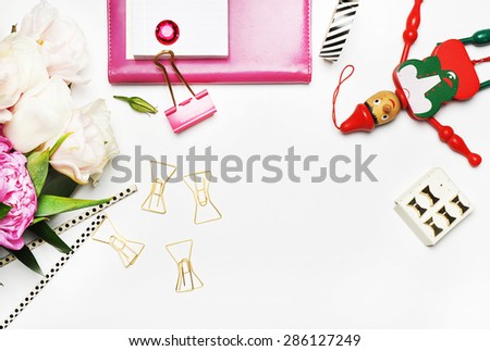 White desk / Styled Stock Photography / Product Photography Background / Download