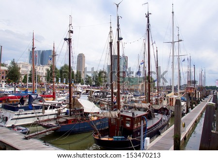 ROTTERDAM - SEPTEMBER 7, 2013: The World Port Days at the port of Rotterdam  on September 7 , 2013 in Rotterdam, The Veerhaven is full of divers sailingships;modern and old one's