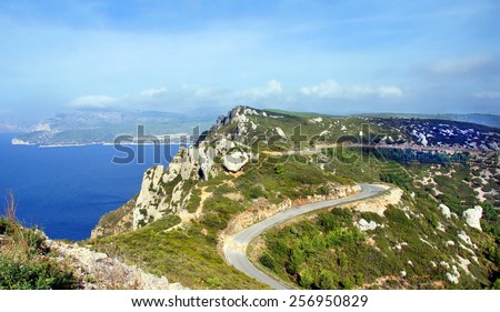Car route from Cassis to La Ciotat: The famous route des Cretes A touristic road with beautiful views winding through the mountains and along the seaside