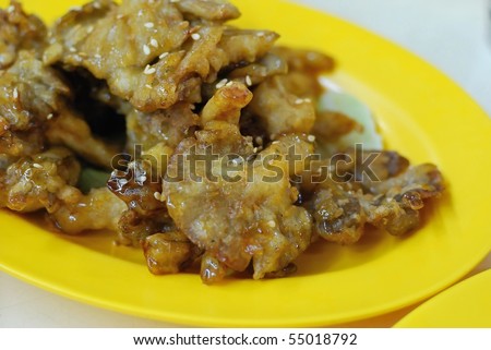 Deep fried mushroom delicacy made from abalone mushrooms. Concepts such as food and beverage, and travel and cuisine, and diet and nutrition.