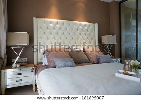 Comfortable Bedroom With Nice Decoration