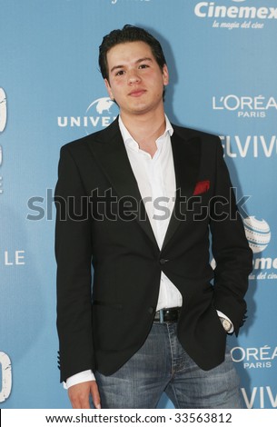 MEXICO CITY, MEXICO - JULY 07: Singer Rodrigo Fern?ndez attends a premiere of 'All Inclusive' at the Cinemex Antara Movie Theater on July 07, 2009 in Mexico City, Mexico.