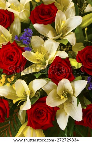 red roses and white lilies