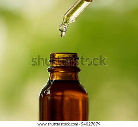 Glass dropper with amber bottle