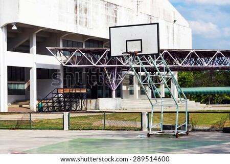 Old outdoor basketball court