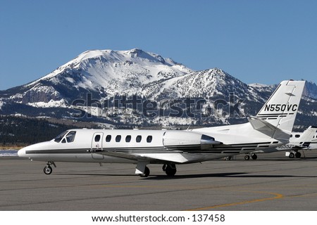 Citation Jet in the Mountains