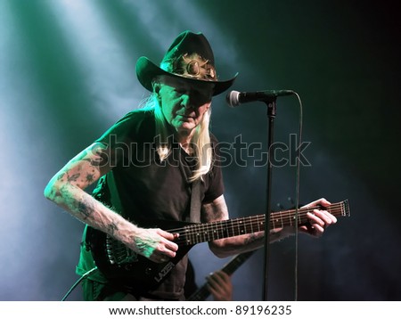 WINTERBACH - NOVEMBER 19: Blues Guitarist Johnny Winter in concert  November 19, 2011 in Winterbach, Germany