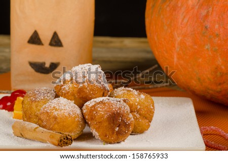 Bunuelos de viento, a traditional Spanish Halloween dessert