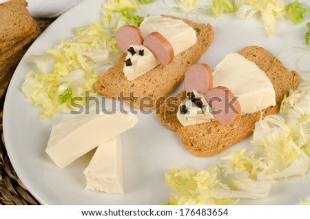 Funny cheeses mice, an attractive kid food starter