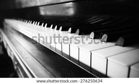 Piano Ivory