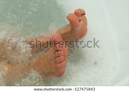 the water massage of tired feet