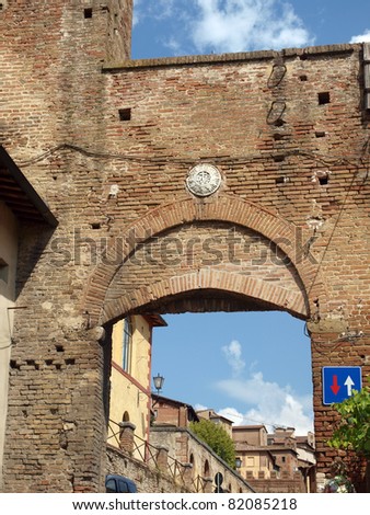 Siena - Porta Fonterbranda, one of a few gates to the city