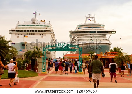 Philipsburg, St. Maarten - Jan.16: Cruise Ships Docked On The Dutch Side Of St. Maarten On Jan. 16, 2013. Philipsburg Is One Of The Busiest Islands As The Port Can Accommodate Half Dozen Ships.