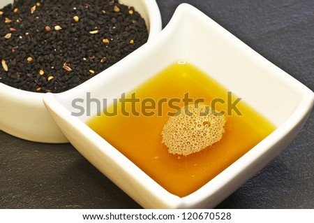 black cumin seeds and black cumin oil