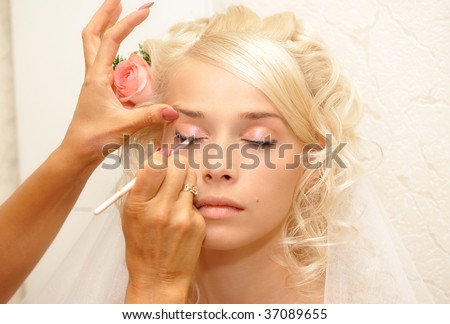 Bride on Young Bride Doing Make Up Stock Photo 37089655 Shutterstock