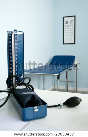 Medical studio with bed and pressure machine