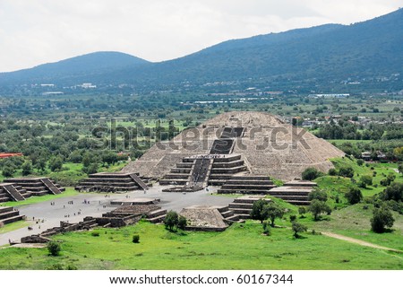 mexican aztec ruins