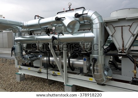 Air cooled water chillers