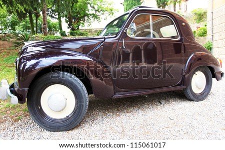 MANTOVA, ITALY - JUNE 13: A FIAT Topolino in exhibition during Golosaria, fair show of food and gastronomy culture June 13, 2010 in Mantova, Italy.
