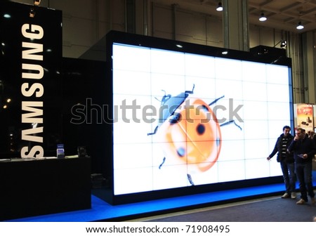 MILAN, ITALY - OCT. 21: Colse-up on Samsung technology stands at SMAU, national fair of business intelligence and information technology October 21, 2009 in Milan, Italy.